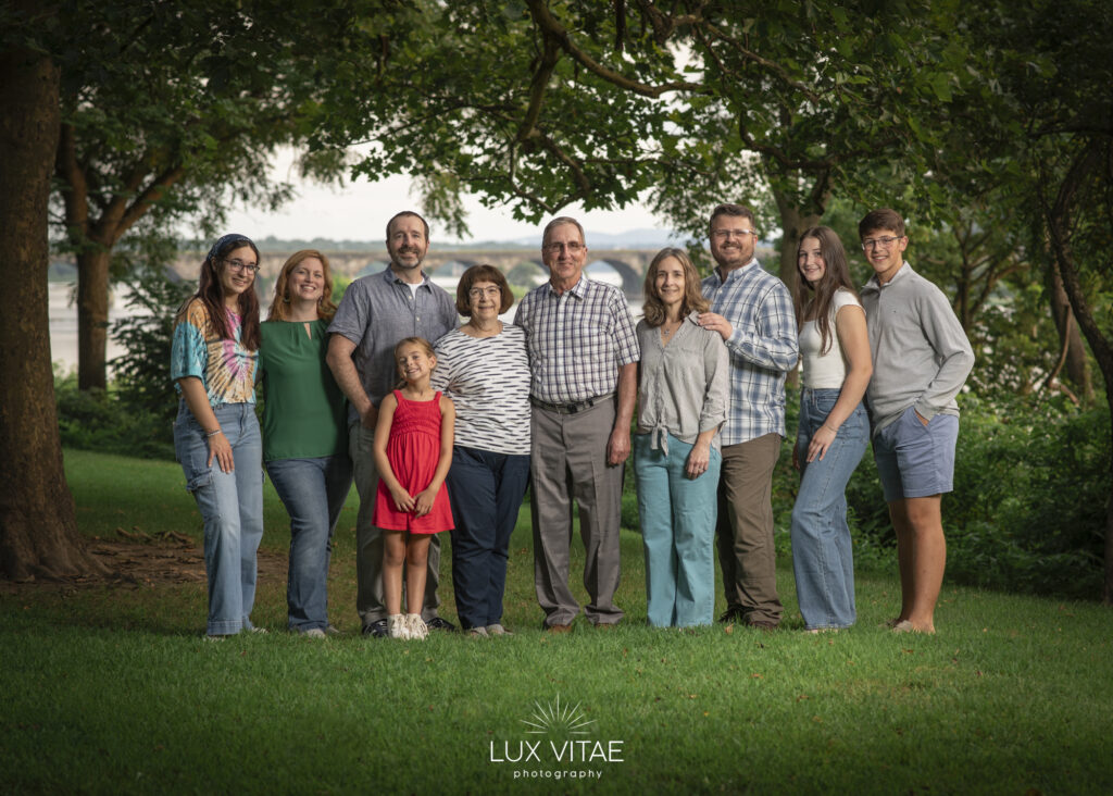 _DSC8075 family portrait at Ft. Hunter